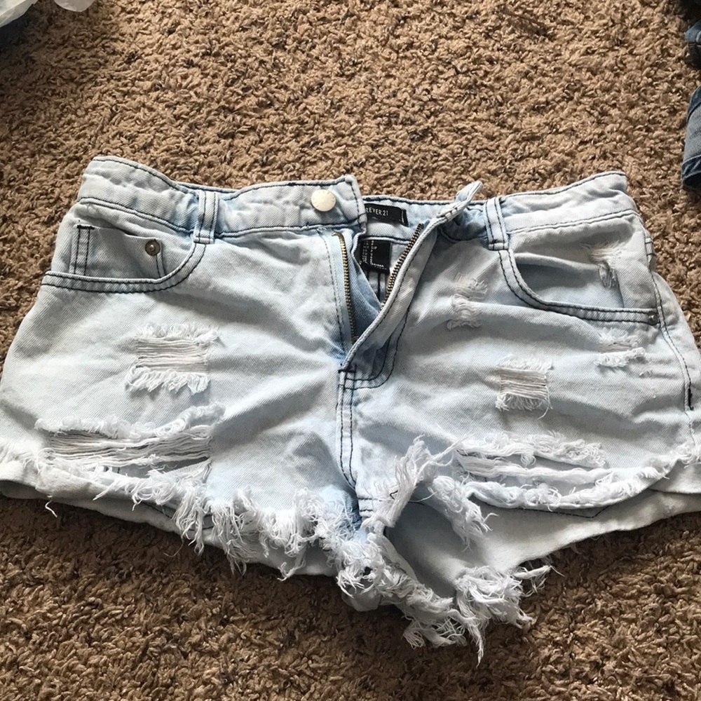 Distressed shorts